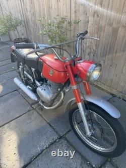 Gilera 125 Strada Classic Motorcycle Bike