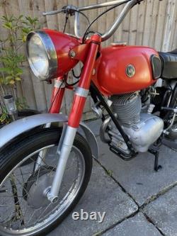 Gilera 125 Strada Classic Motorcycle Bike
