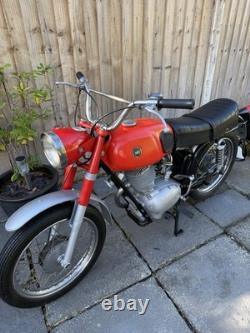 Gilera 125 Strada Classic Motorcycle Bike
