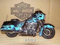 Harley Davidson Street Glide Touring Flames 1/12 Rare Diecast Promotions