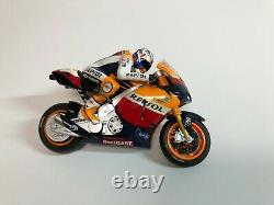 Kyosho MINI-Z Moto Racer Repsol Honda RC212V 2011 No. 27 Readyset USED