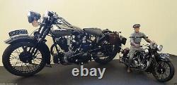 Minichamps 112 Brough Superior Ss 100 With Lawrence Figure -new + Also Have 16
