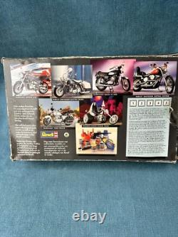 Revell 1/12 scale Harley-Davidson model motorcycle 07951 ELECTRA GLIDE PRISTINE