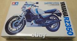 Tamiya 1404 Yamaha RD350LC RZ350LC Model Kit 1/12 Scale Motorcycle