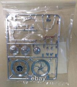 Tamiya 1404 Yamaha RD350LC RZ350LC Model Kit 1/12 Scale Motorcycle