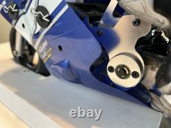 Thunder Tiger FM1e Yamaha R1 RC Motorcycle (no Stand)