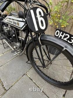 1913 Brooklands Rep Rudge 500cc Machine de moto vintage pionnière