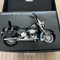 ERTL Harley Davidson Maquette en métal Heritage Softail Classic Moto Neuve Avec Boîte