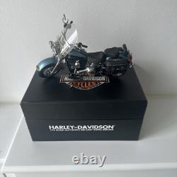 ERTL Harley Davidson Maquette en métal Heritage Softail Classic Moto Neuve Avec Boîte