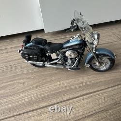 ERTL Harley Davidson Maquette en métal Heritage Softail Classic Moto Neuve Avec Boîte