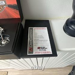 ERTL Harley Davidson Maquette en métal Heritage Softail Classic Moto Neuve Avec Boîte
