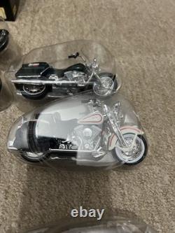 Maisto 1 18 Moto Harley Davidson Modèle Lot (19 Motos)
