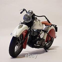 Modèle de moto diecast classique américaine Indian Sport Scout de 1940 à l'échelle 1/12