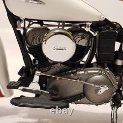 Modèle de moto diecast classique américaine Indian Sport Scout de 1940 à l'échelle 1/12