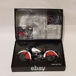 Modèle de moto diecast classique américaine Indian Sport Scout de 1940 à l'échelle 1/12