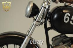 Modèle en alliage de moto Bobber Harley 1/6 pouvant être associé au soldat HT de 12 pouces