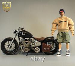 Modèle en alliage de moto Bobber Harley 1/6 pouvant être associé au soldat de 12 pouces HT