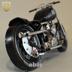 Modèle en alliage de moto Bobber Harley 1/6 pouvant être associé au soldat de 12 pouces HT