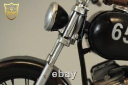 Modèle en alliage de moto Bobber Harley 1/6 pouvant être associé au soldat de 12 pouces HT