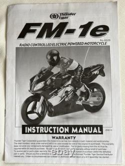 Moto RC Thunder Tiger FM1e Yamaha R1 (sans support)