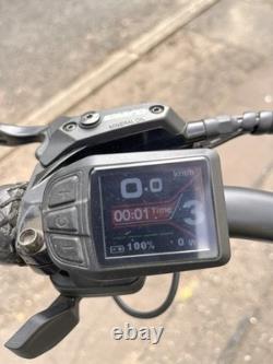 Moto de plage vintage de style cruiser personnalisé rétro