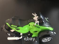 Moto mini vélo rouge. Édition de collection. Pas de remboursements.