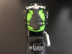 Moto mini vélo rouge. Édition de collection. Pas de remboursements.