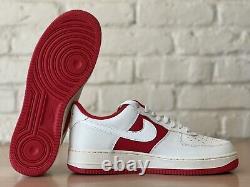 Nike Air Force 1 Faible Département Athlétique Blanc Rouge Taille 9.5 pour Homme FN7439-133 Nouveau