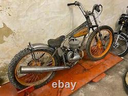 Rare Fin Des Années 30 Peugeot Speedway Bike Project Display Motorcycle 125