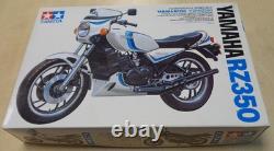 Tamiya 14004 Yamaha RD350LC RZ350LC Maquette de Moto Échelle 1/12