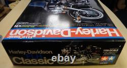 Tamiya 16037 Harley Davidson FLH Édition Classique Noire